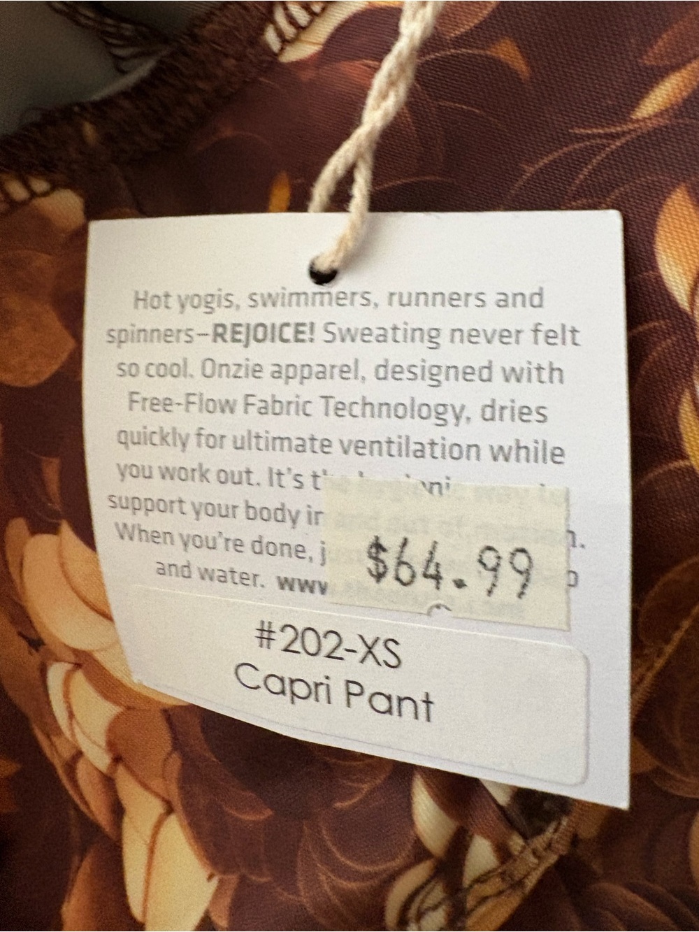 Onzie gold coin Brown & Cream Floral Capri Pants
